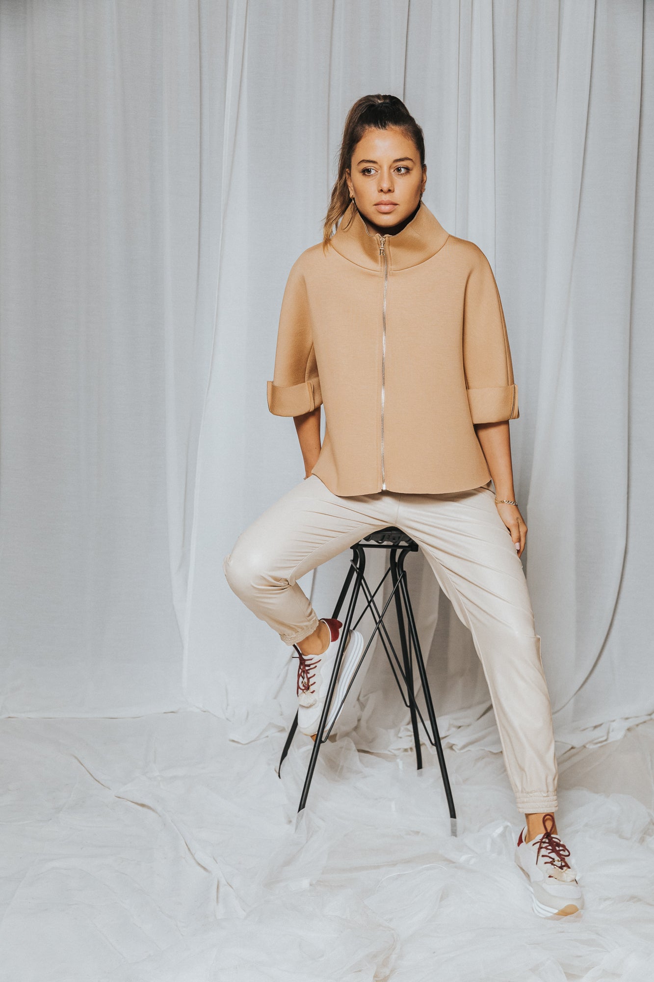 Neoprenjacke-Neopren-Naturfaser-Viskose-Jacke-Blazer-C5-Rinascimento-Salzburg-Oesterreich