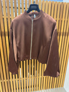 Schwarze Bomberjacke mit Reißverschluss, moderne kurze Jacke