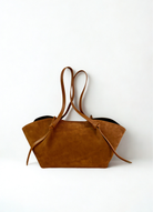 Veloursleder Shopper Damen
Shopper Damen Leder
Ledertasche Damen
Veloursleder Tasche
Shopper aus Veloursleder
große Handtasche Damen
Schultertasche Damen
Leder Shopper
braune Ledertasche Damen
Cognac Tasche Damen
dunkelbraune Tasche Damen
elegante Alltagstasche Damen