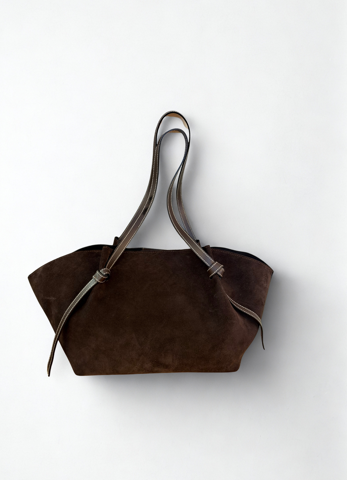 Veloursleder Shopper Damen
Shopper Damen Leder
Ledertasche Damen
Veloursleder Tasche
Shopper aus Veloursleder
große Handtasche Damen
Schultertasche Damen
Leder Shopper
braune Ledertasche Damen
Cognac Tasche Damen
dunkelbraune Tasche Damen
elegante Alltagstasche Damen
