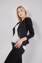 Rinascimento-kauflokal-altstadt-naturfaser-outfit-instagram-c5rinascimento-shopping-onlineshopping-salzburg-c5-OOTD-austria-madeinitaly-fashion-salzburgkauftlokal-Casual-Comfy-Cozy-sommer-summer-model-instagram-neue-kollektion-2021